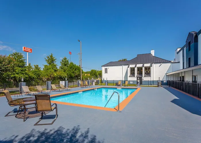 Comfort Inn & Suites Chattanooga-East Ridge